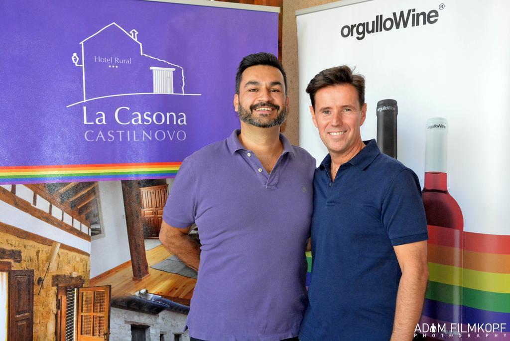 בית הארחה Valdesaz 	La Casona De Castilnovo - Gay Men Only מראה חיצוני תמונה